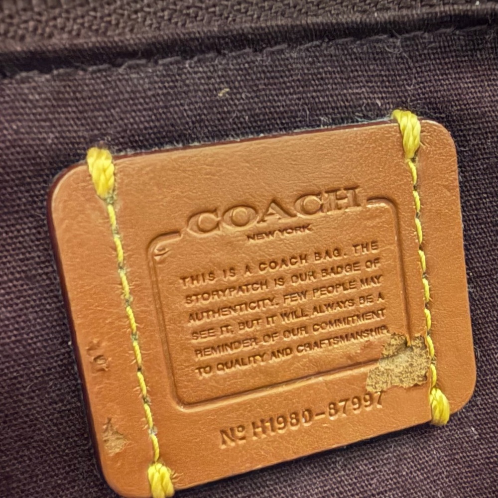 Coach Kisslock Dreamer 21 - Picture 3 of 15